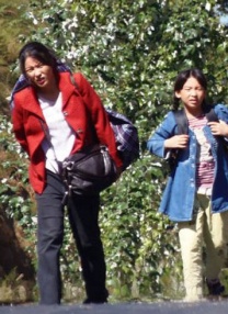 以《大鱼海棠2》为例，前作凭借独特的东方美学风格，构建出奇幻绚丽的世界，给观众留下了深刻印象。